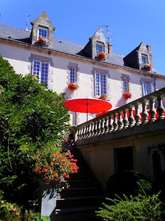 Le Petit Chateau - Tiffauges Proche Puy Dufou Exterior photo